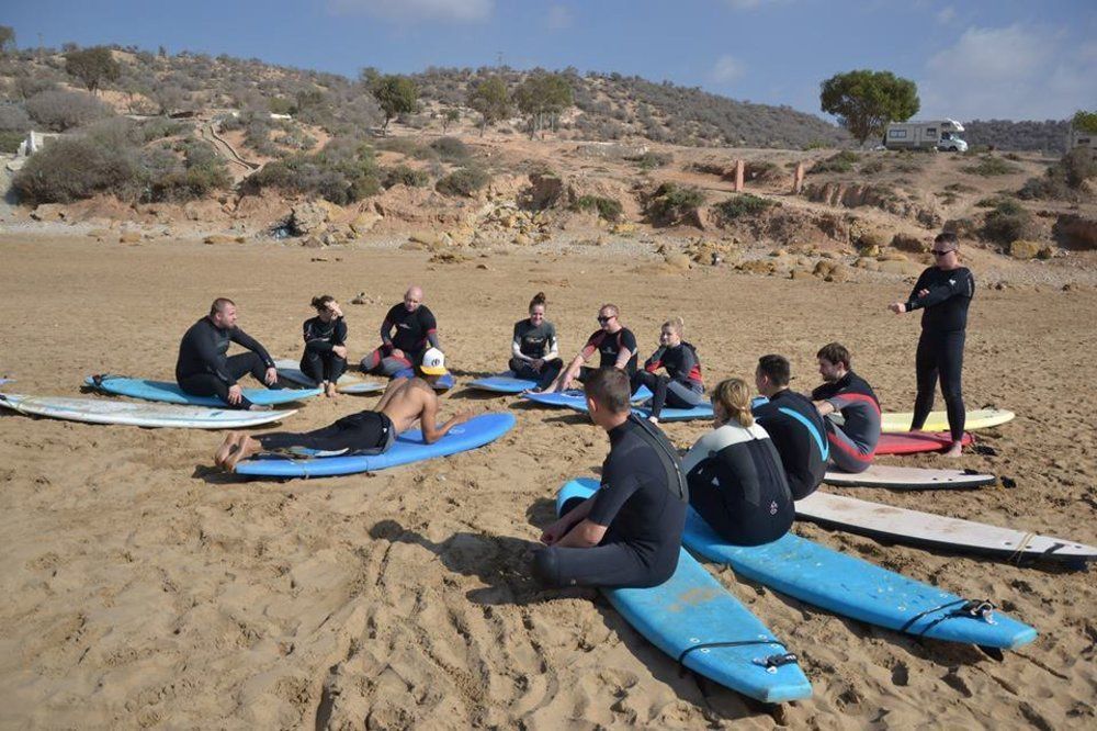 Zarautz Beachside Surf Camp Exterior photo